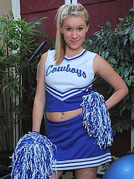 UhTeens presents: Cheerleader Kristi Kay drops pompoms and gets naked