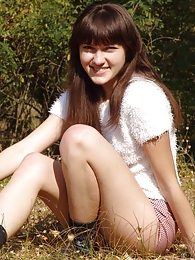 UhTeens presents: Outdoor girl Juliya plays in the field
