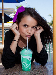 UhTeens presents: Dillion Harper Little Squirt