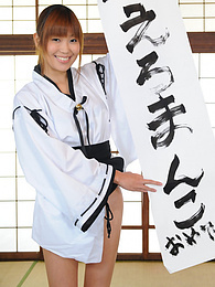 UhTeens presents: Turned on Yuuno Hoshi shows new ways to do calligraphy on the table